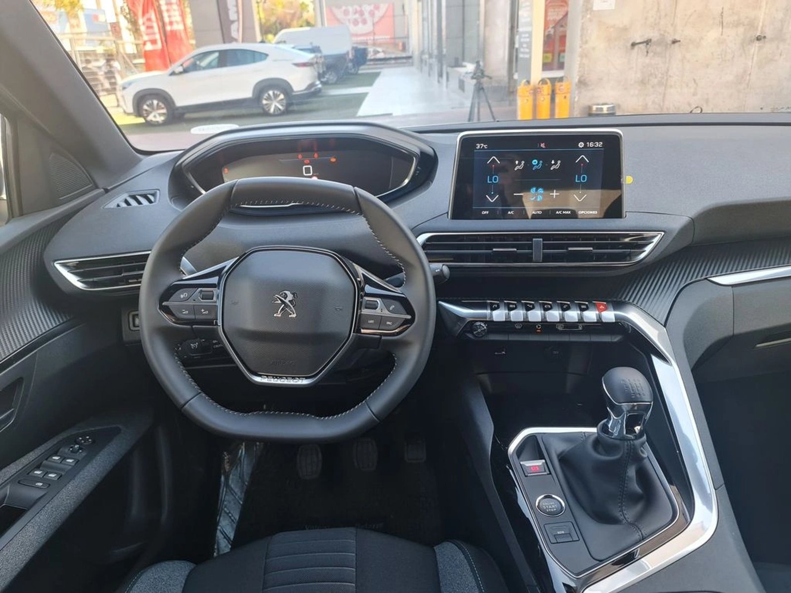 PEUGEOT 3008 Active Pack Puretech 130 2025 - Imagen 11 de 19