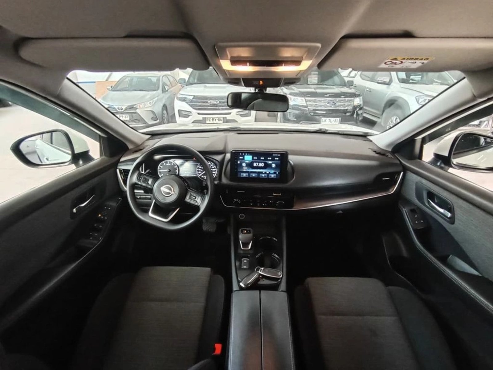 Nissan X-TRAIL 4X2 2.5 AUT 2023 - Imagen 12 de 15