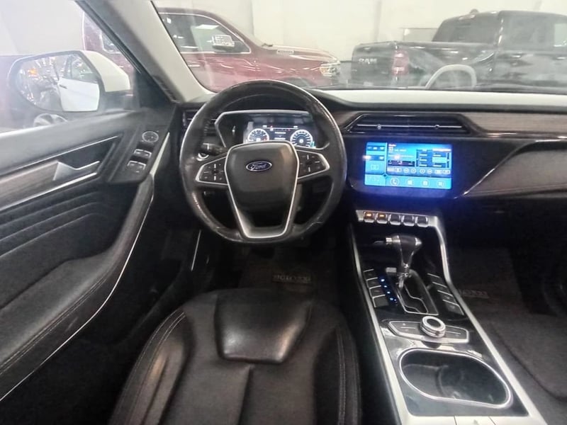 Ford TERRITORY Titanium 1.5L AT 2021 - Imagen 16 de 19