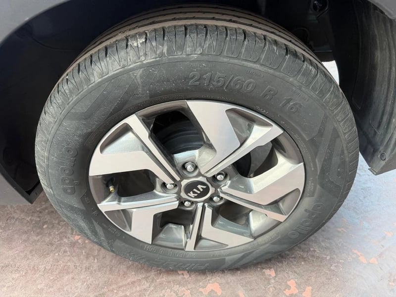 Kia SONET EX 1.5 2021 - Imagen 8 de 14