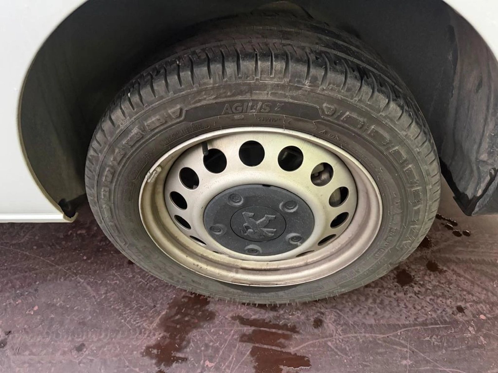 Peugeot EXPERT L3 BlueHDi 145 2024 - Imagen 8 de 12