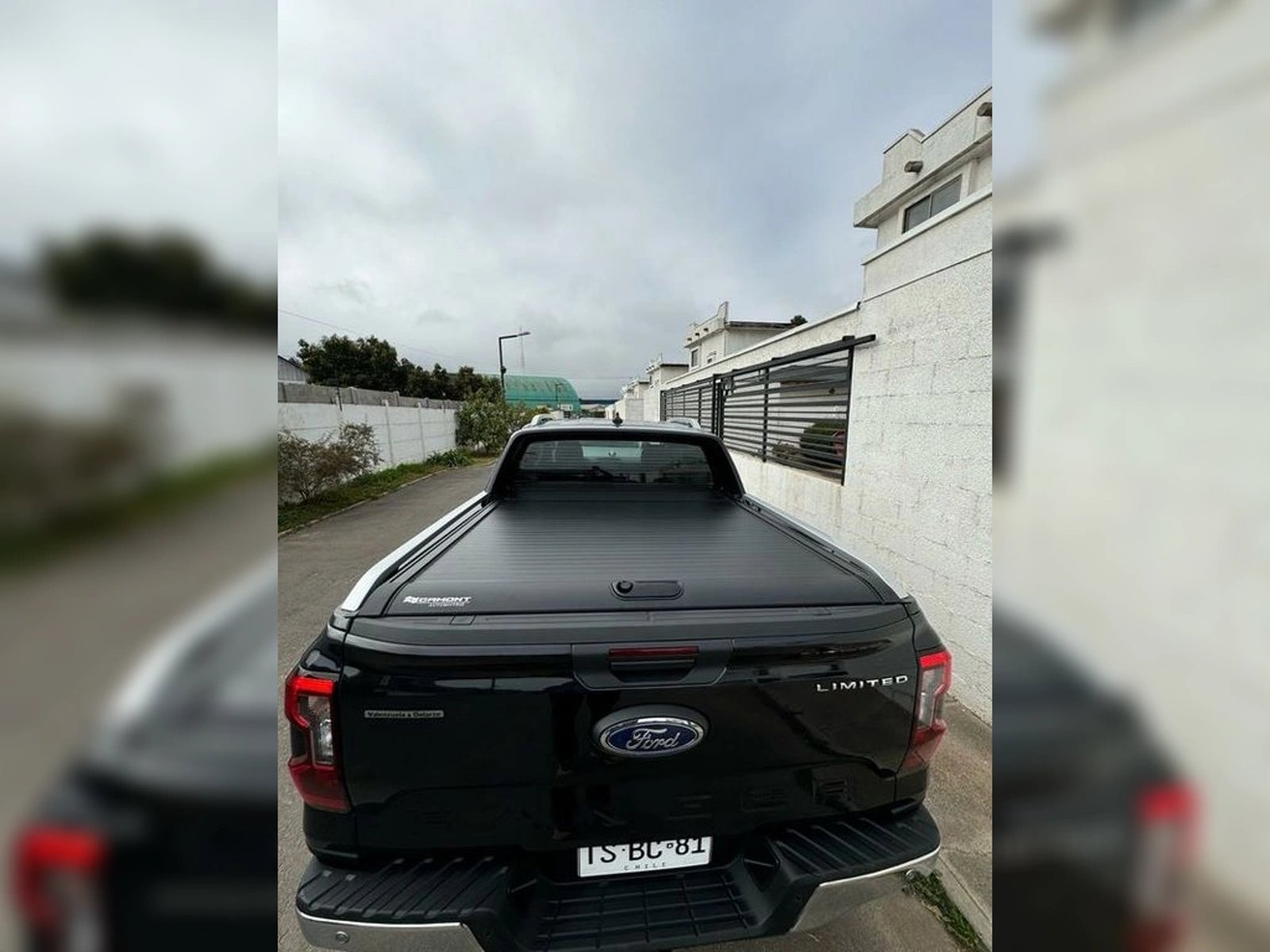Ford RANGER Limited 4x4 3.0L AT 2024 - Imagen 3 de 7