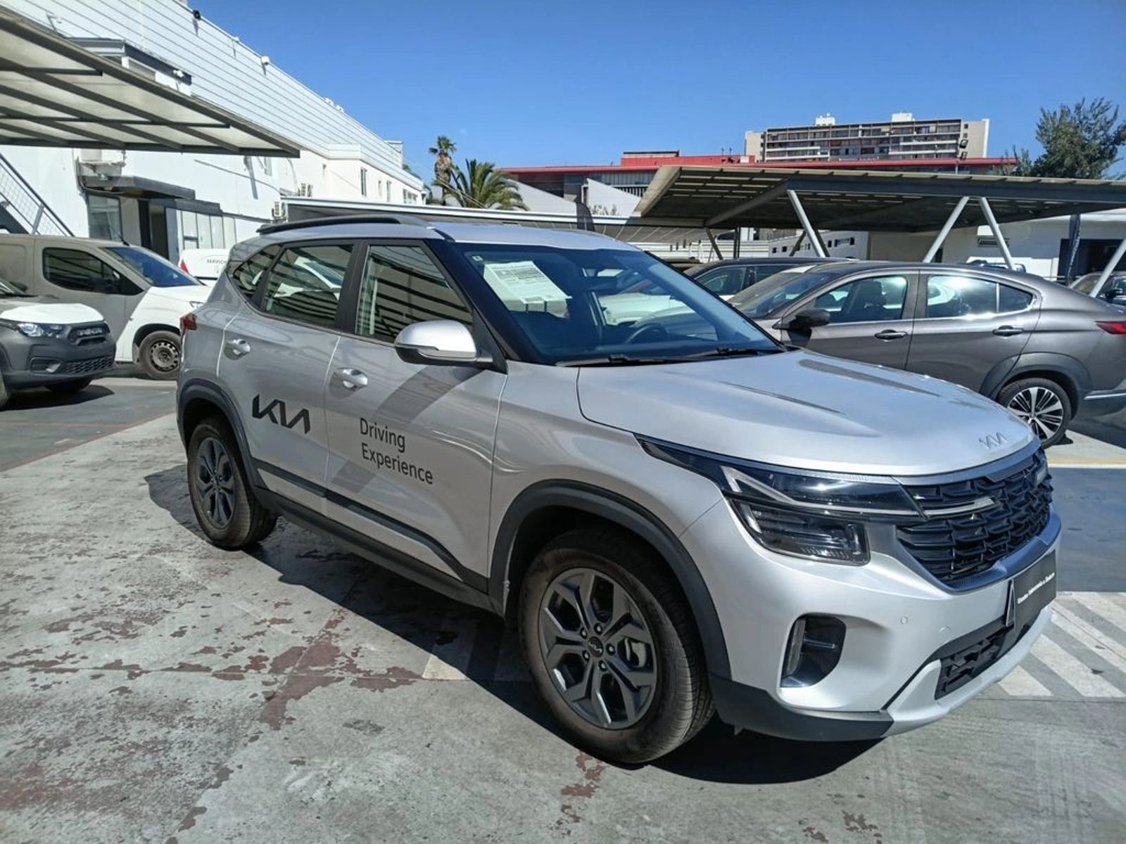 KIA SELTOS EX 1.4L 7DCT TURBO-GDI (2333) 2025 - Imagen 3 de 20