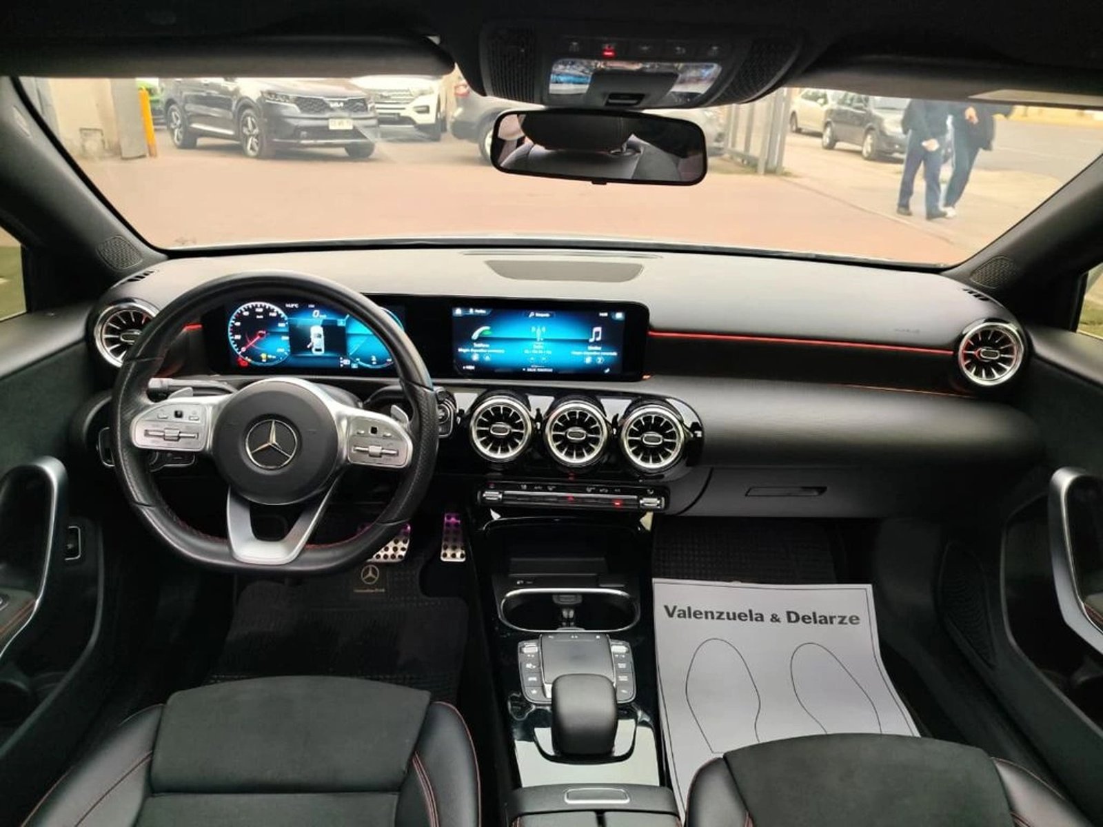 MERCEDES-BENZ A 250 2.0 HB AT 2021 - Imagen 11 de 20
