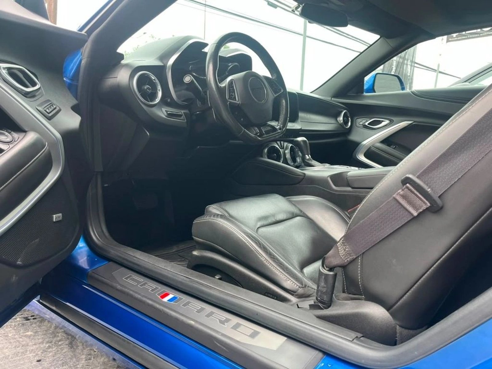 Chevrolet CAMARO SIX 6.2 AUT 2018 - Imagen 8 de 13