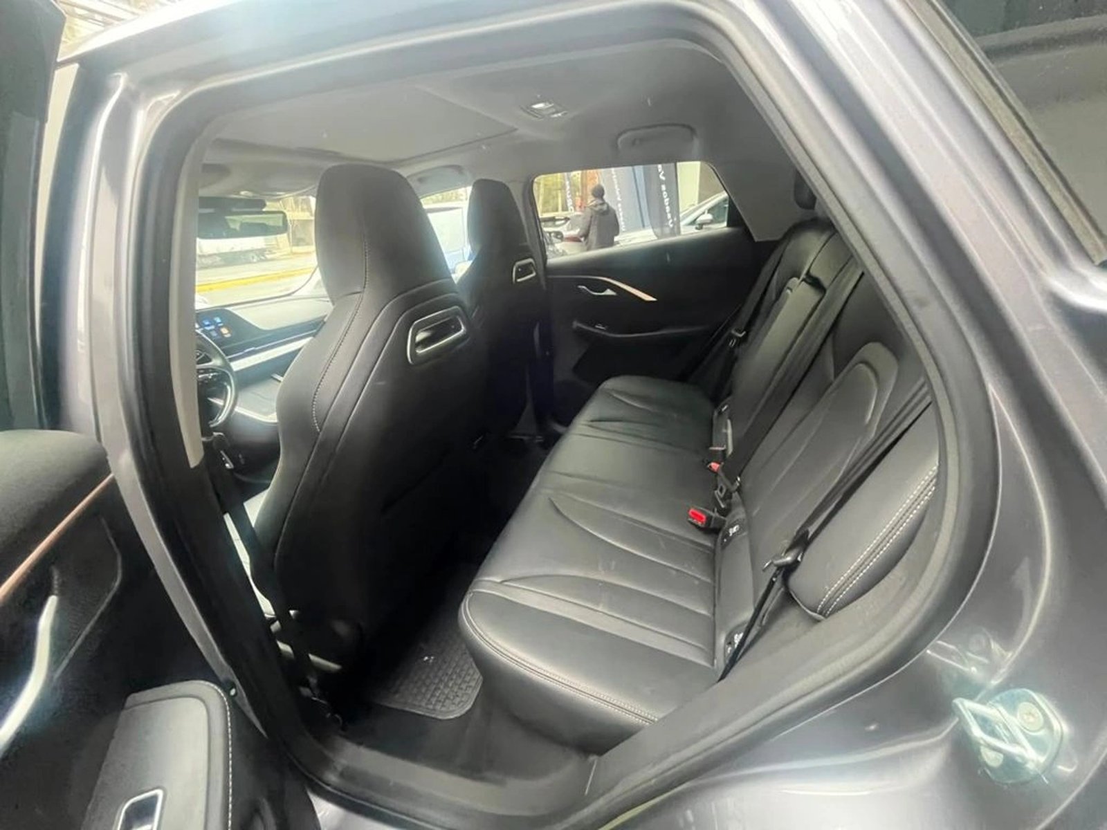 OMODA C5 Luxury 1.5T CVT 9 2025 - Imagen 8 de 14