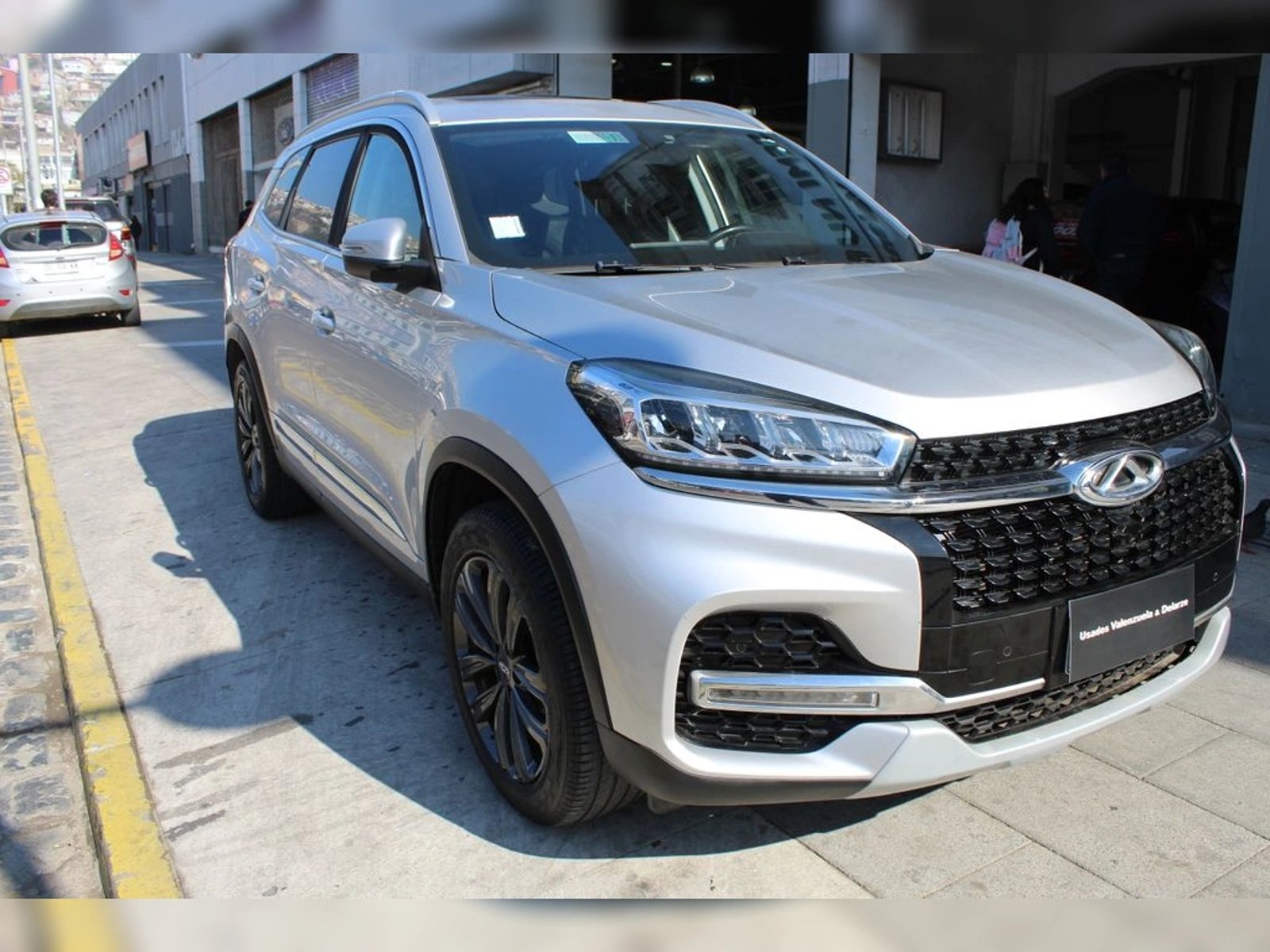 Chery TIGGO 8 GLX 1.5 2022 - Foto 3 de 10