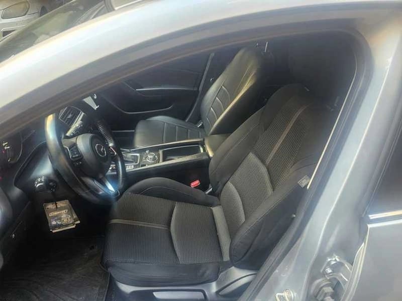 Mazda 323 SPORT V 2019 - Imagen 6 de 7