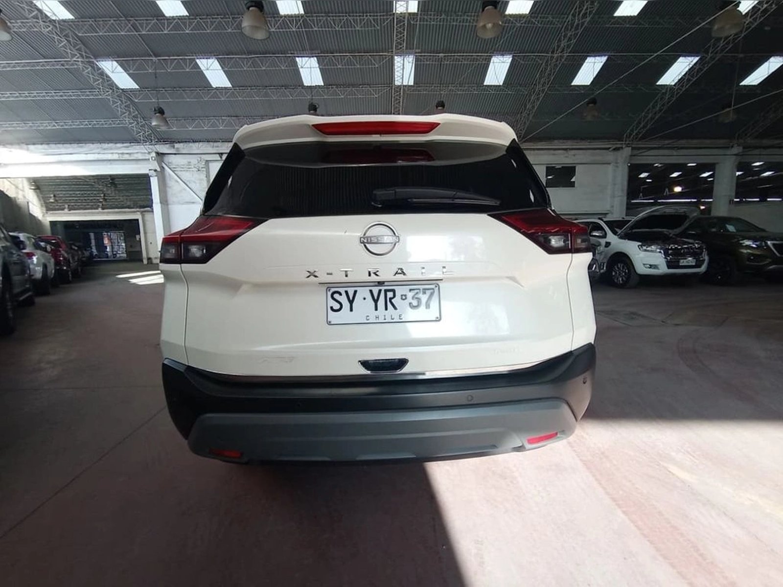 Nissan X-TRAIL 4X2 2.5 AUT 2023 - Imagen 6 de 15