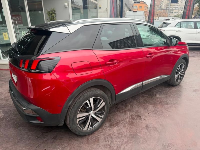 Peugeot 3008 Allure BlueHDi 130 EAT6 2021 - Imagen 4 de 13