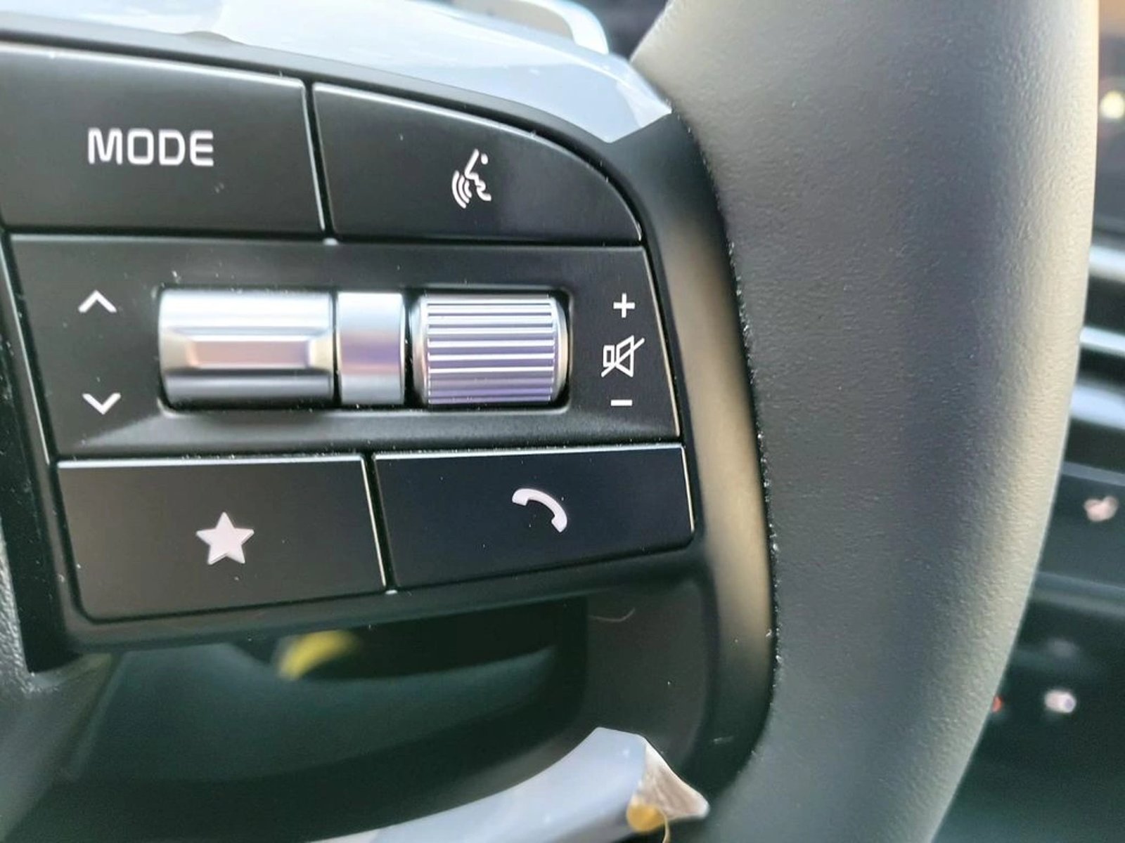 KIA SPORTAGE LX 2.0T 8AT DSL (2422) 2026 - Imagen 15 de 20