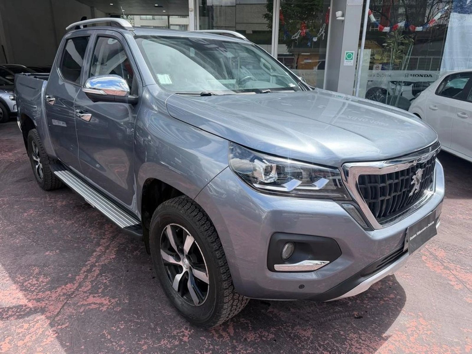 Peugeot LANDTREK Action4 BlueHDi 180 4x4 AT 2023 - Foto 3 de 11