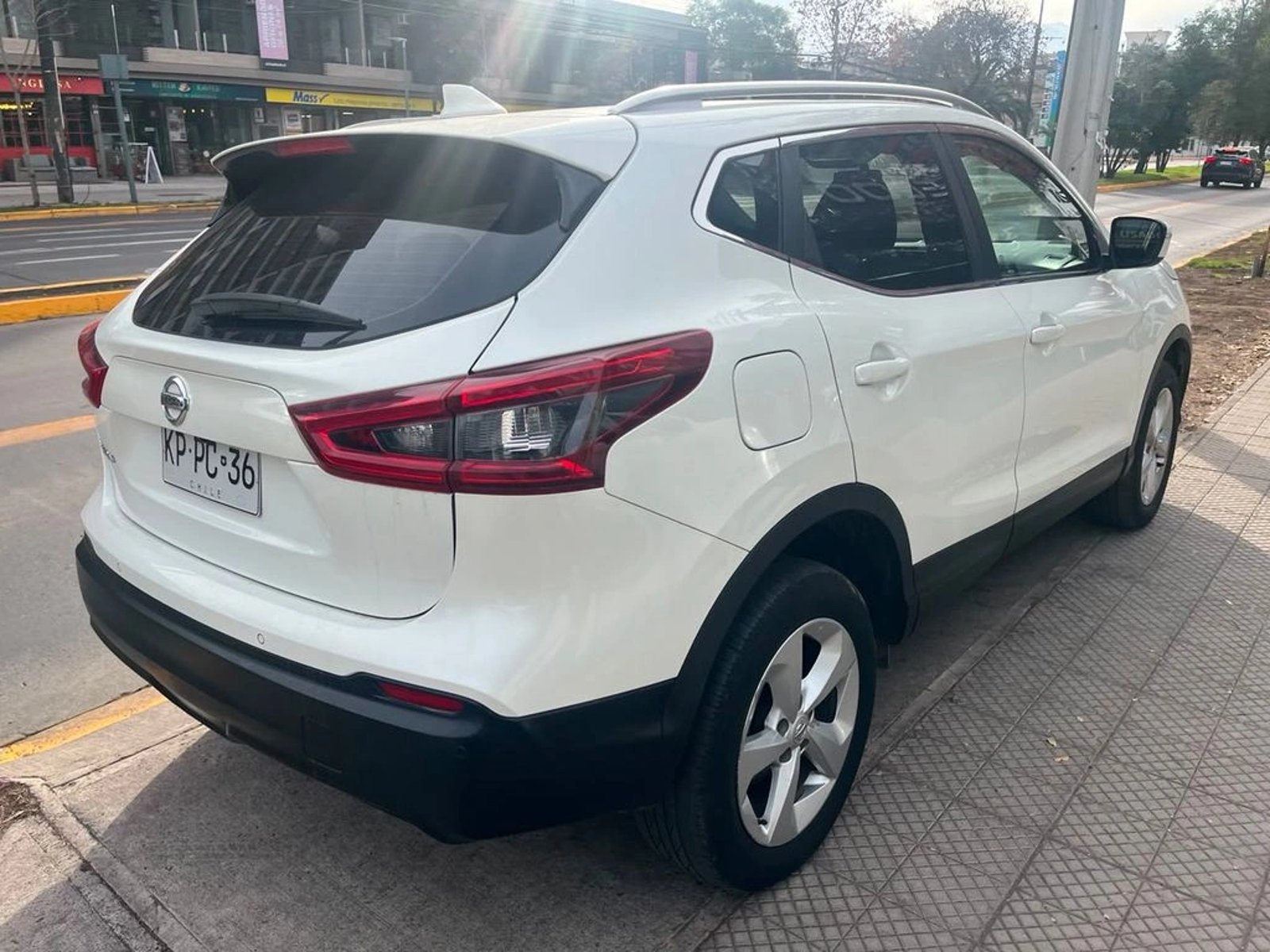 Nissan QASHQAI SENSE 2.0 2018 - Imagen 6 de 15