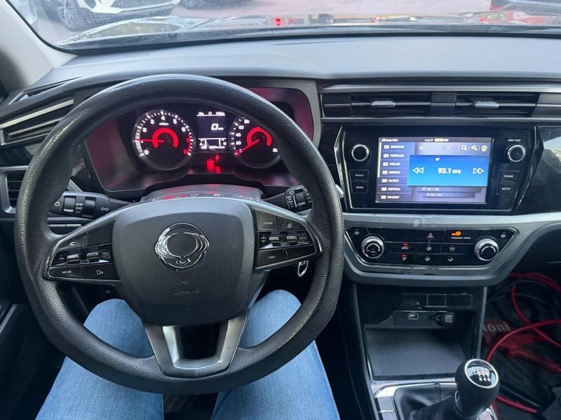 SsangYong KORANDO 1.5 2021 - Imagen 9 de 10
