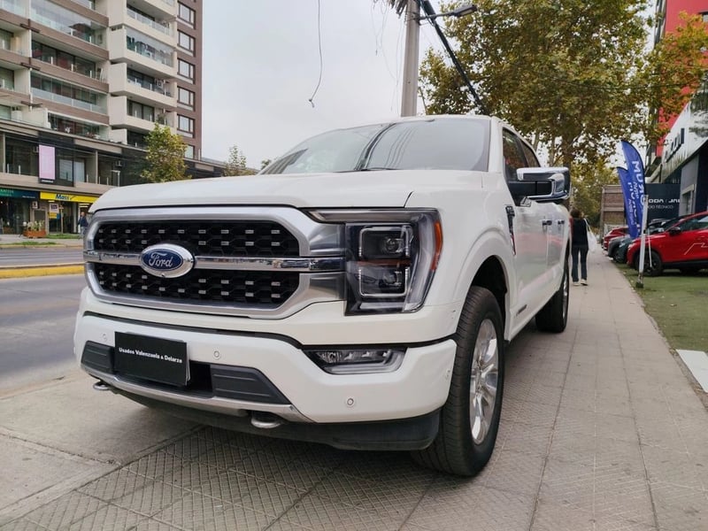 Ford F-150 3.5 PLATINUM HEV HYBRID DOB. CAB. 4X4 AT 4P 2024 - Imagen 12 de 13
