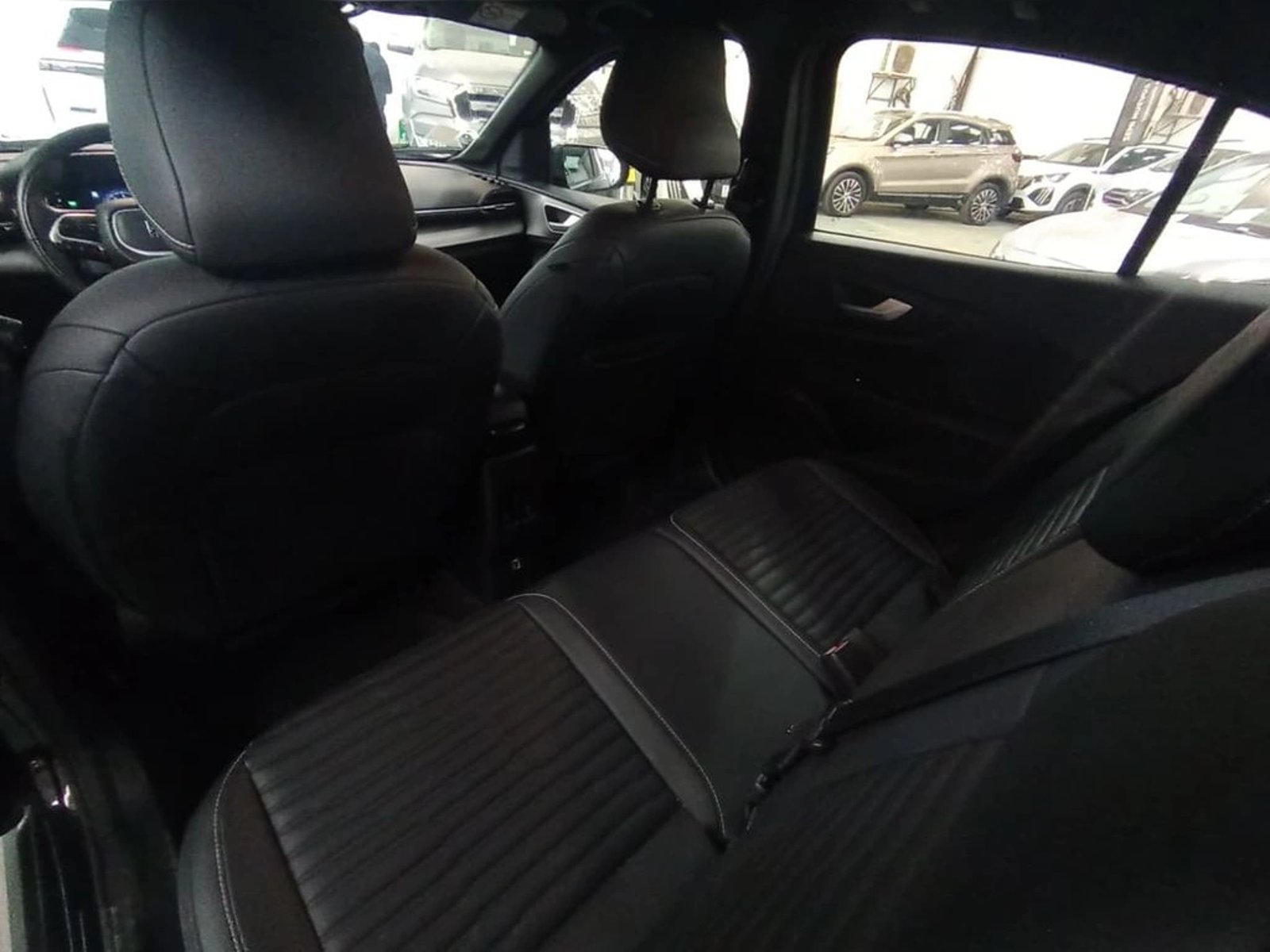 FIAT FASTBACK Impetus CVT 1.0 2025 - Imagen 13 de 13