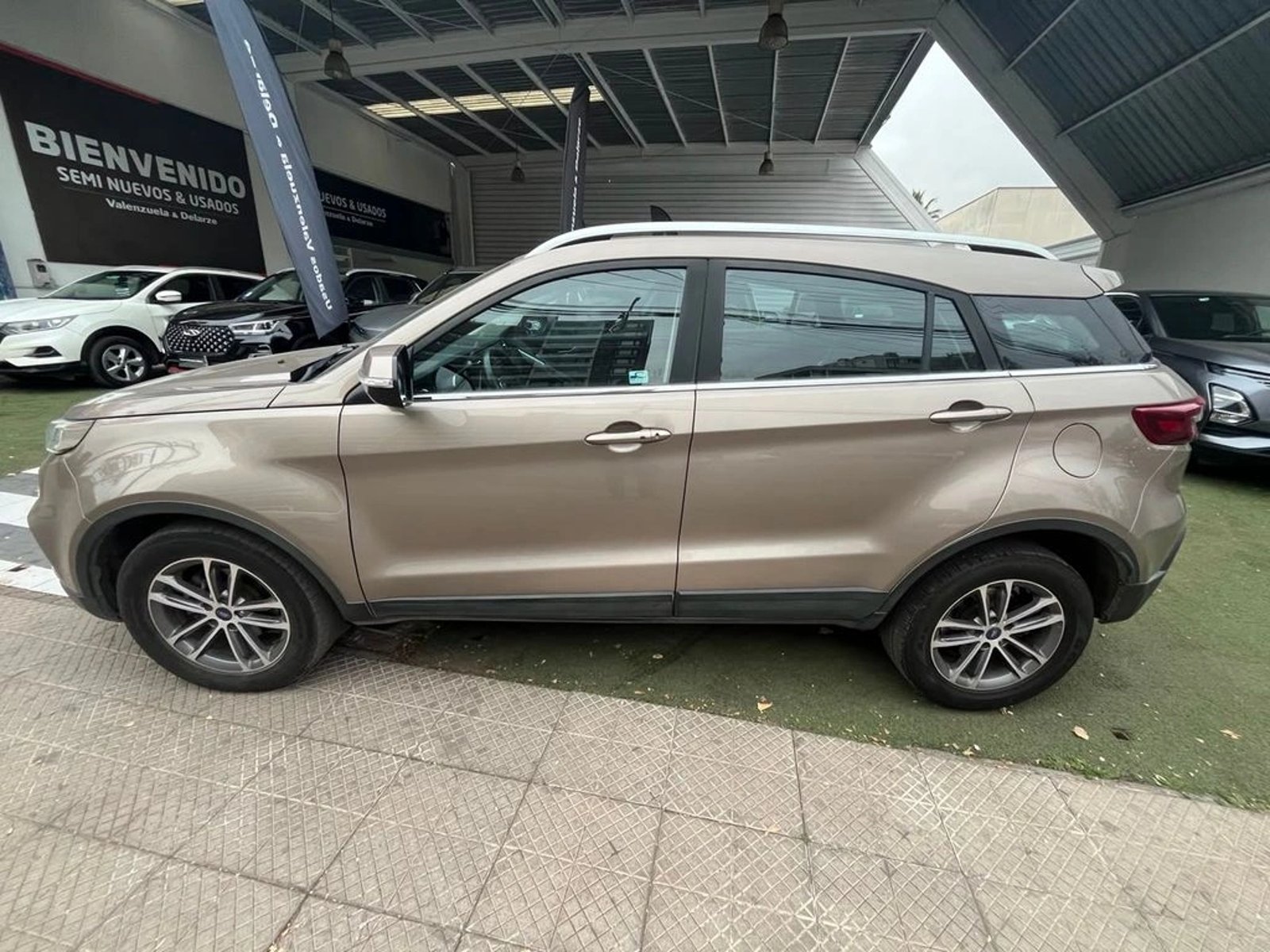 Ford TERRITORY Trend 1.5L AT 2021 - Foto 3 de 15