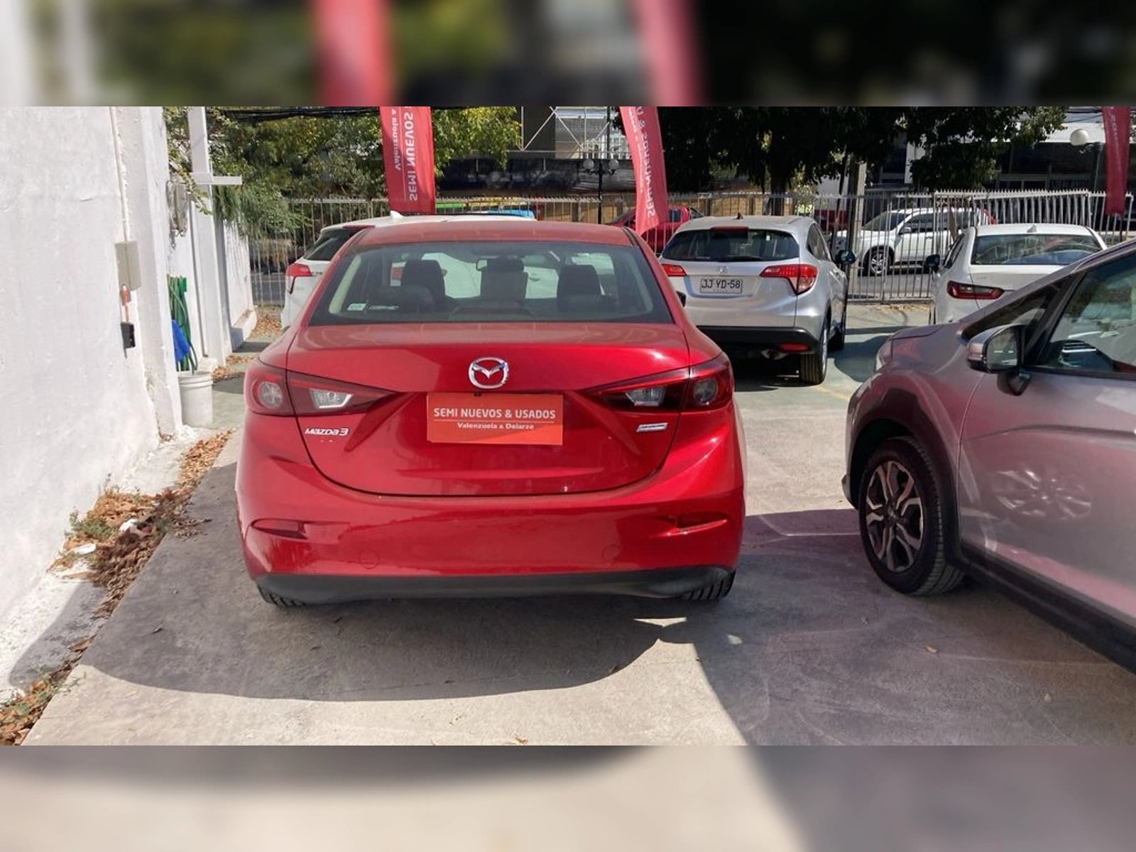 MAZDA 3 SEDAN SPORT V 2018 - Imagen 3 de 13
