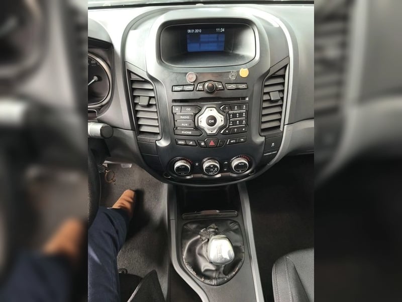 Ford RANGER 2.5 XLT 4X2 DOB. CAB. MT 4P 2019 - Imagen 12 de 14