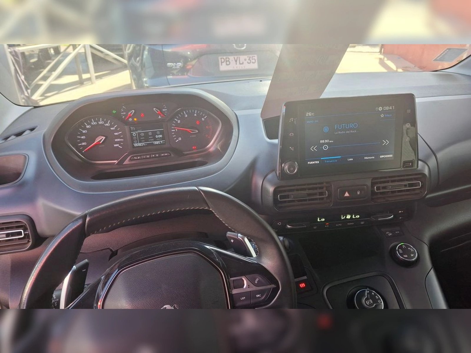 PEUGEOT 208 MCA ACTIVE PURETECH 100 2025 - Imagen 12 de 17