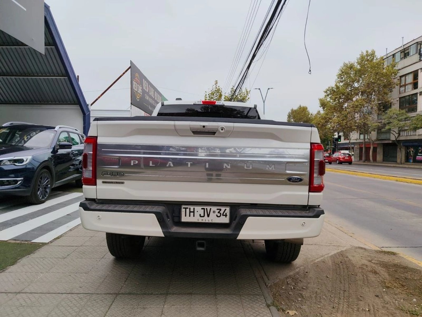 Ford F-150 3.5 PLATINUM HEV HYBRID DOB. CAB. 4X4 AT 4P 2024 - Foto 4 de 13