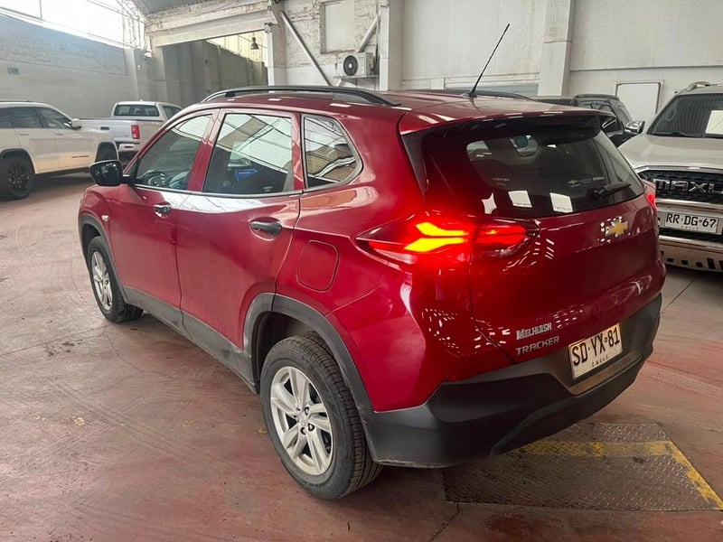 Chevrolet TRACKER 1.2T 2022 - Imagen 4 de 14