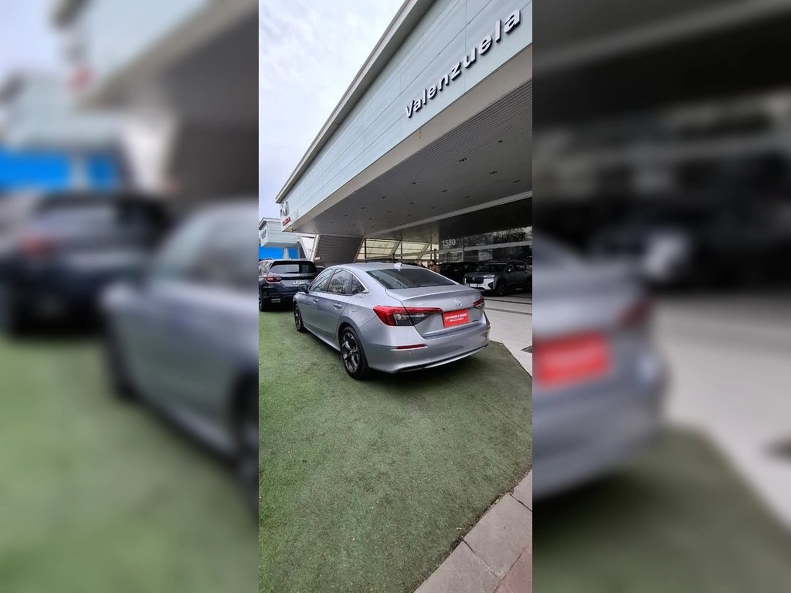Honda CIVIC Sedan Touring 1.5T 2023 - Imagen 3 de 10