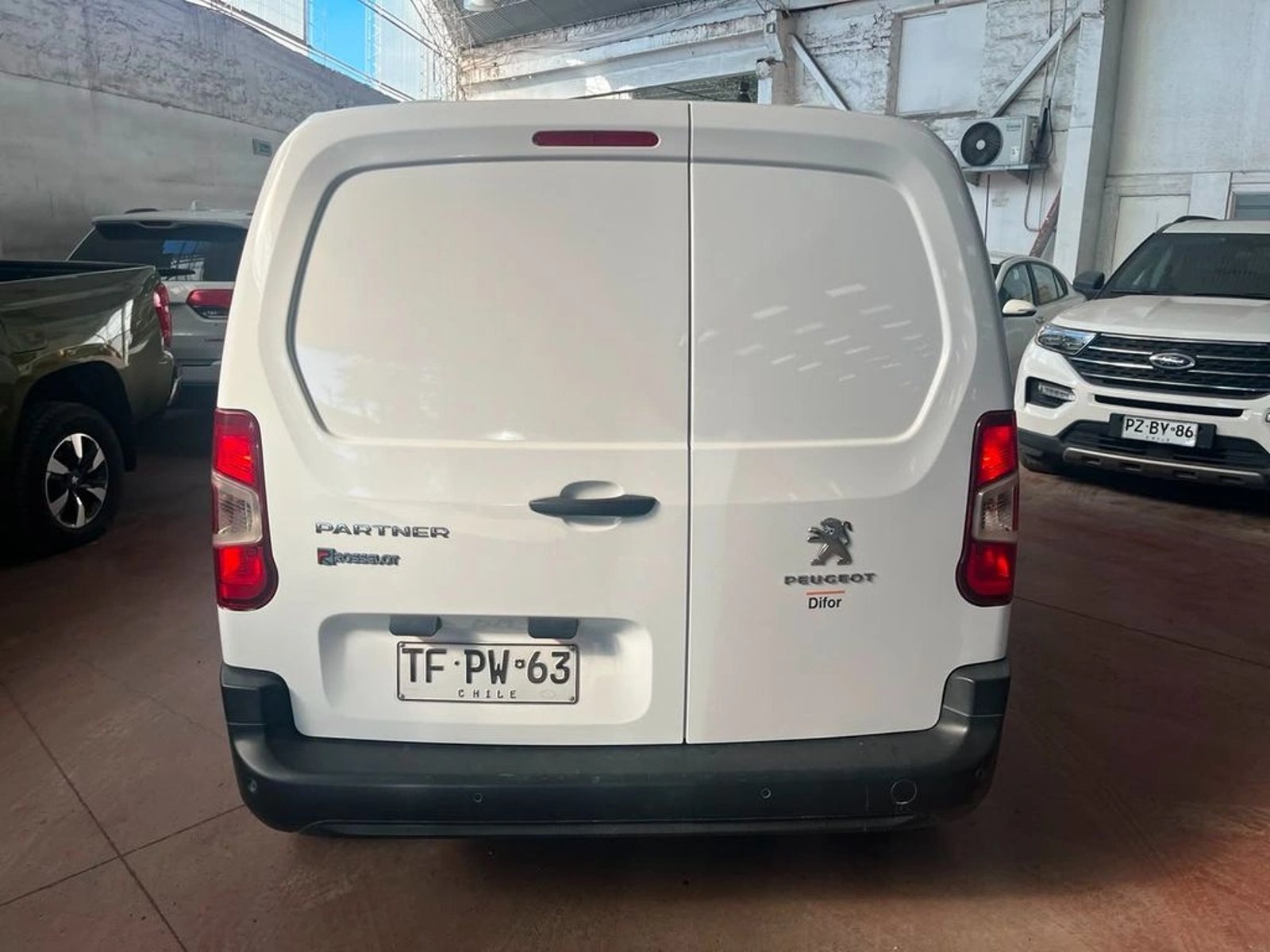 Peugeot PARTNER L1 BlueHDi 100 2024 - Imagen 6 de 15
