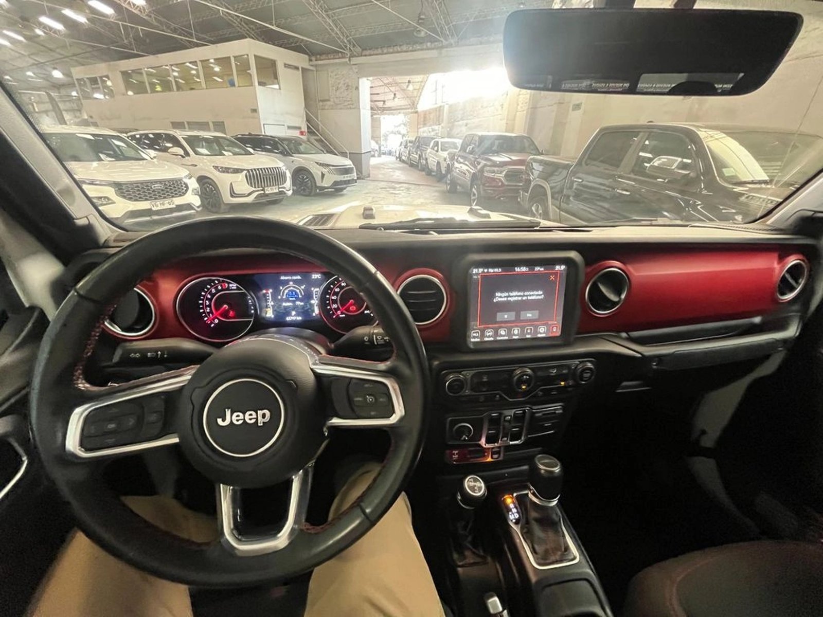 Jeep WRANGLER ALL NEW GLADIATOR SPORT 3.6 2021 - Imagen 14 de 15
