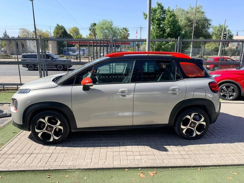 Citroën C3 AIRCROSS 1.2 PURETECH SHINE 4X2 110 S&S 6AT 5P 2018 - Imagen 3 de 11