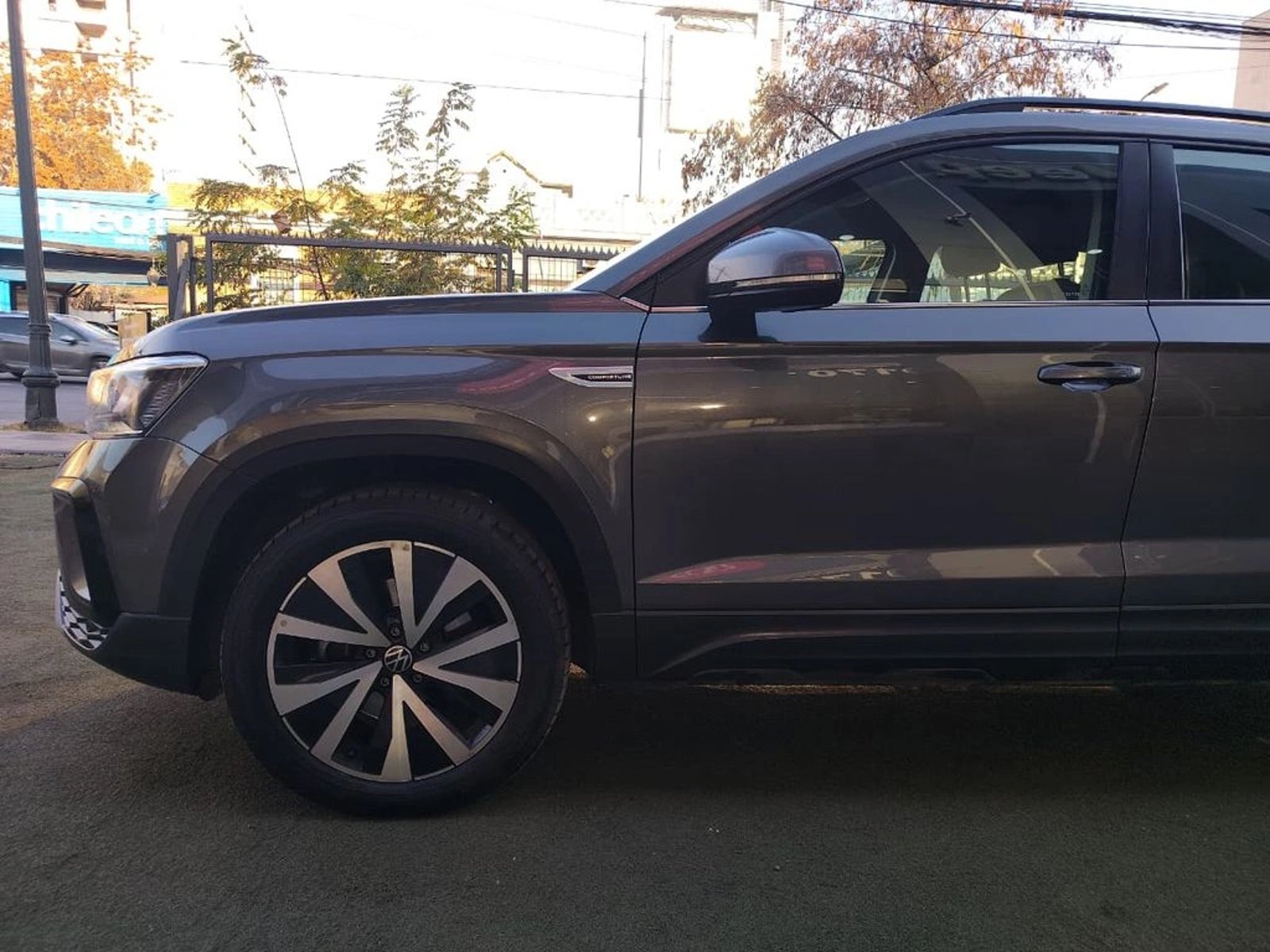 Volkswagen TAOS TSI 4X2 1.4 AUT 2025 - Imagen 10 de 17