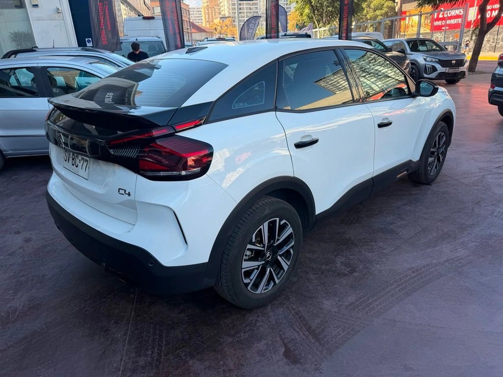Citroën C4 1.2 AT 2023 - Foto 4 de 13