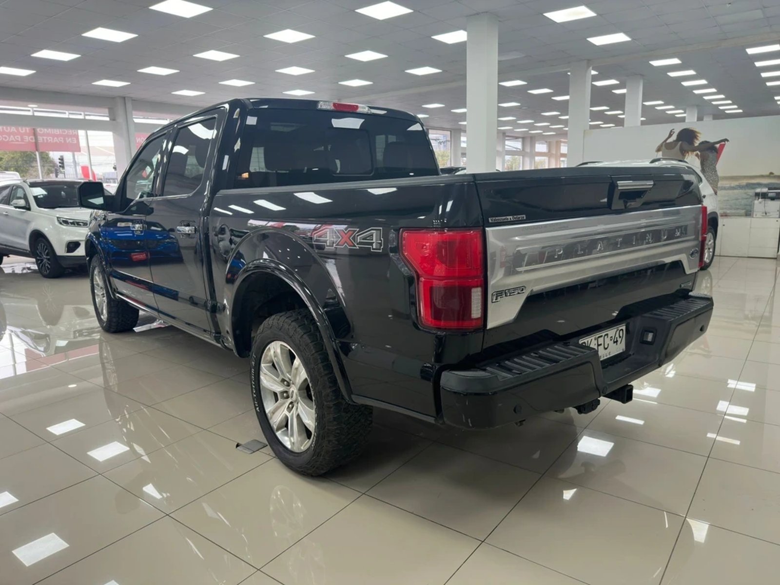 Ford F-150 3.5 PLATINUM 4X4 CC DOB. CAB. AT 4P 2021 - Foto 5 de 16