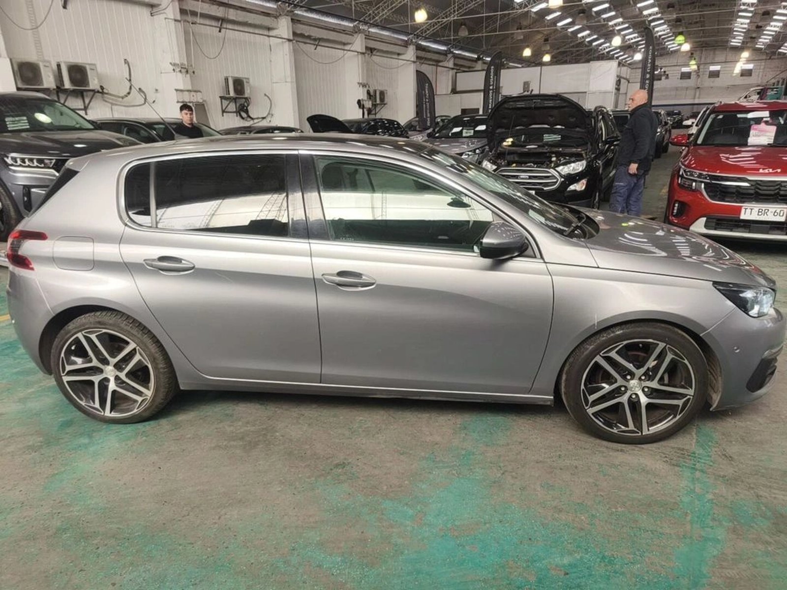 PEUGEOT 308 Feline 1.6 Blue-HDi 120HP EAT6 2019 - Imagen 8 de 18