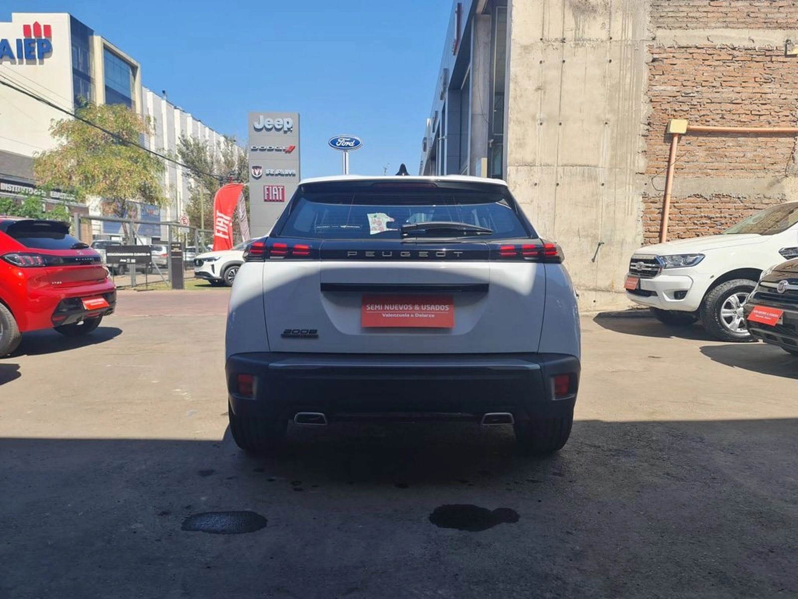 PEUGEOT 2008 MCA Active Puretech 130 2025 - Imagen 7 de 14
