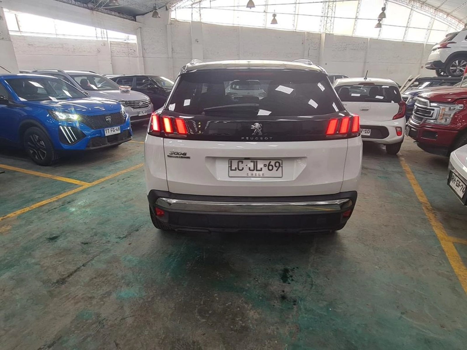 PEUGEOT 3008 Allure 1.6 THP 165HP EAT6 2019 - Imagen 5 de 18
