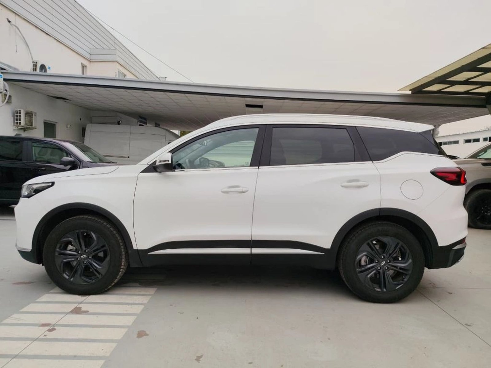 Chery TIGGO 7 PRO GLS CVT PRO 1.5 AUT 2023 - Imagen 8 de 16
