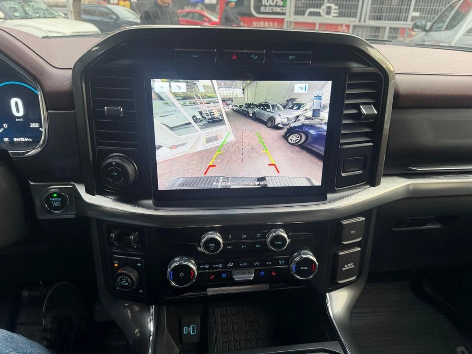 Ford F-150 5.0 LARIAT SPORT CC DOB. CAB. 4X4 AT 4P 2024 - Imagen 10 de 14