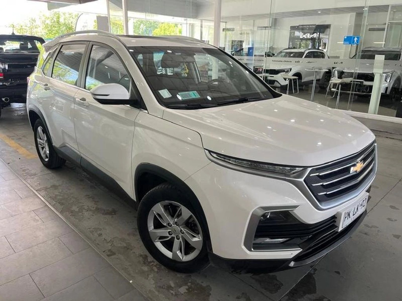 Chevrolet CAPTIVA 1.5T PREMIER FWD CVT AT 5P 2021 - Foto 2 de 5