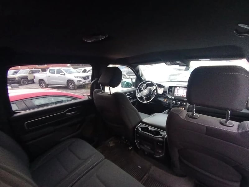 RAM 1500 BIGHORN N.E 3.6 V6 MILD HYBRID 305 HP 4X4 AT 2022 - Imagen 6 de 9