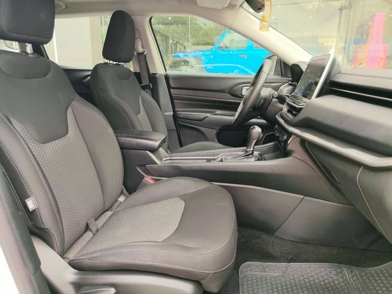Jeep COMPASS SPORT 1.3 AT 4x2 2023 - Imagen 15 de 18