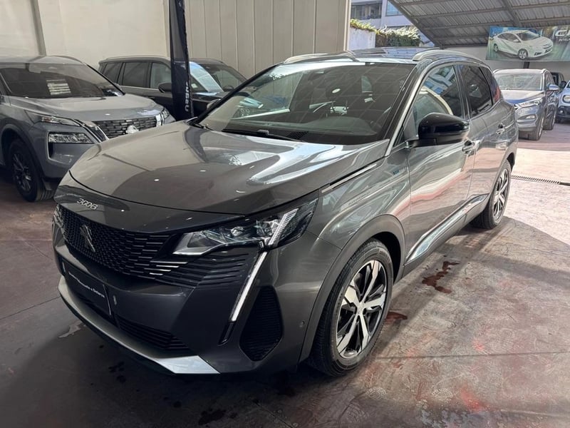 Peugeot 3008 GT HYBRID4 300 eEAT8 2025 - Imagen 3 de 18