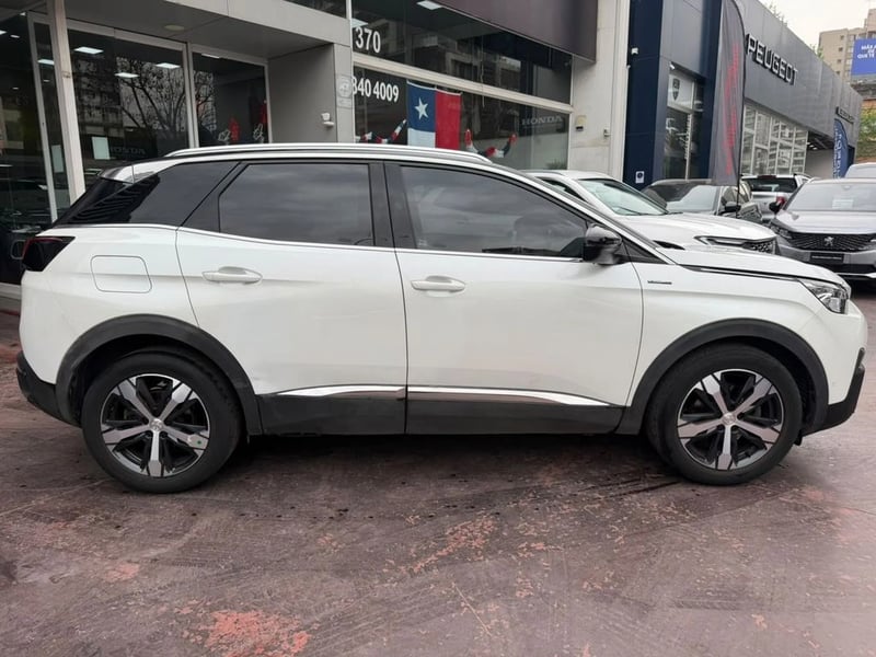Peugeot 3008 GT LINE 1.6 2019 - Imagen 4 de 14