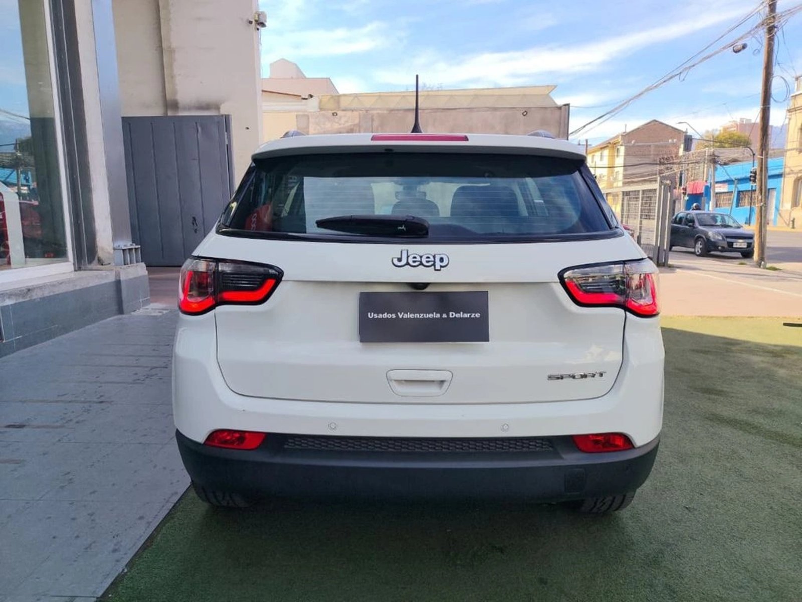 JEEP COMPASS Sport 2.4 2021 - Imagen 6 de 17