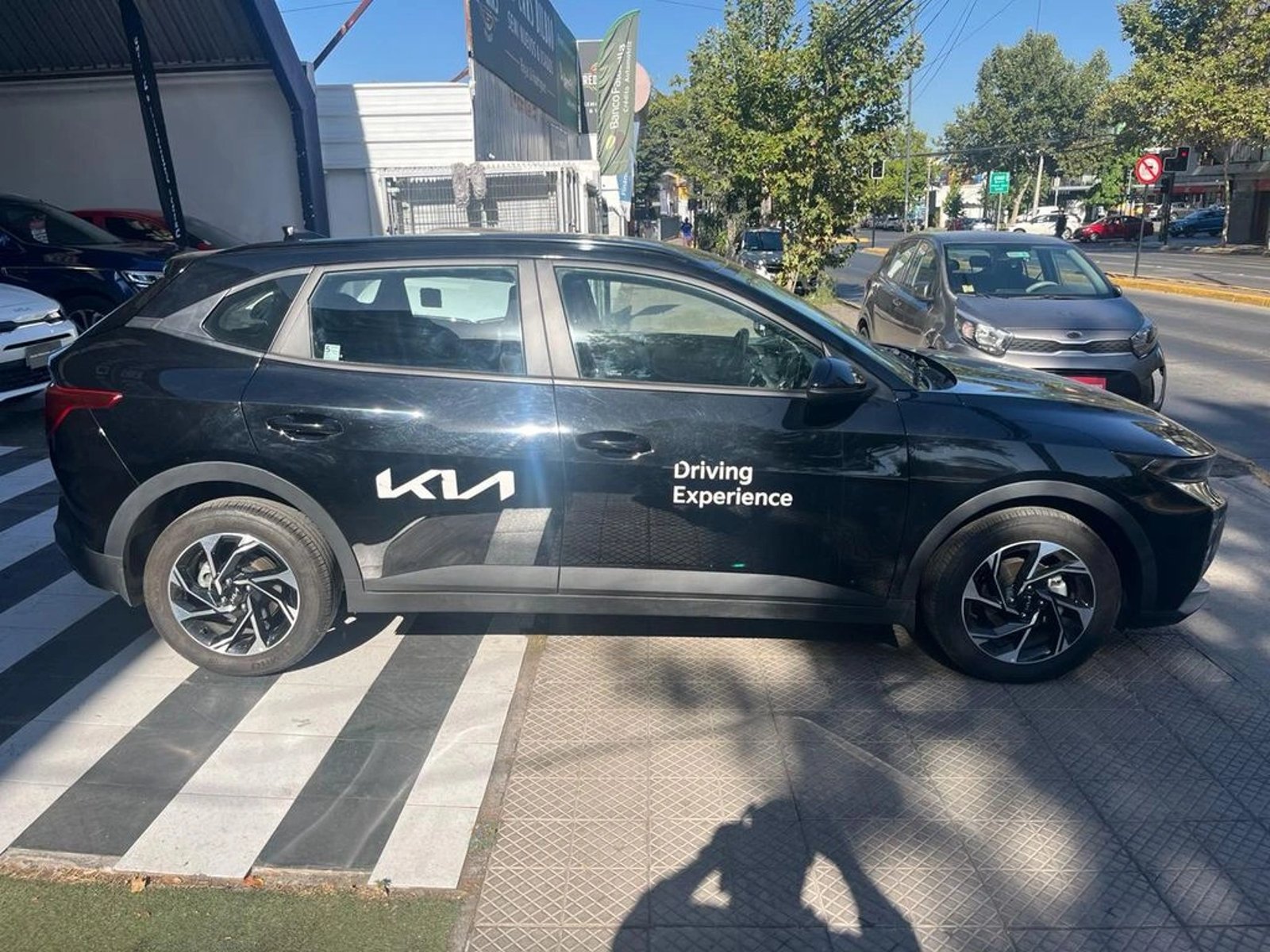 KIA K3 CROSS EX 1.6L 6AT  (2368) 2025 - Imagen 7 de 19