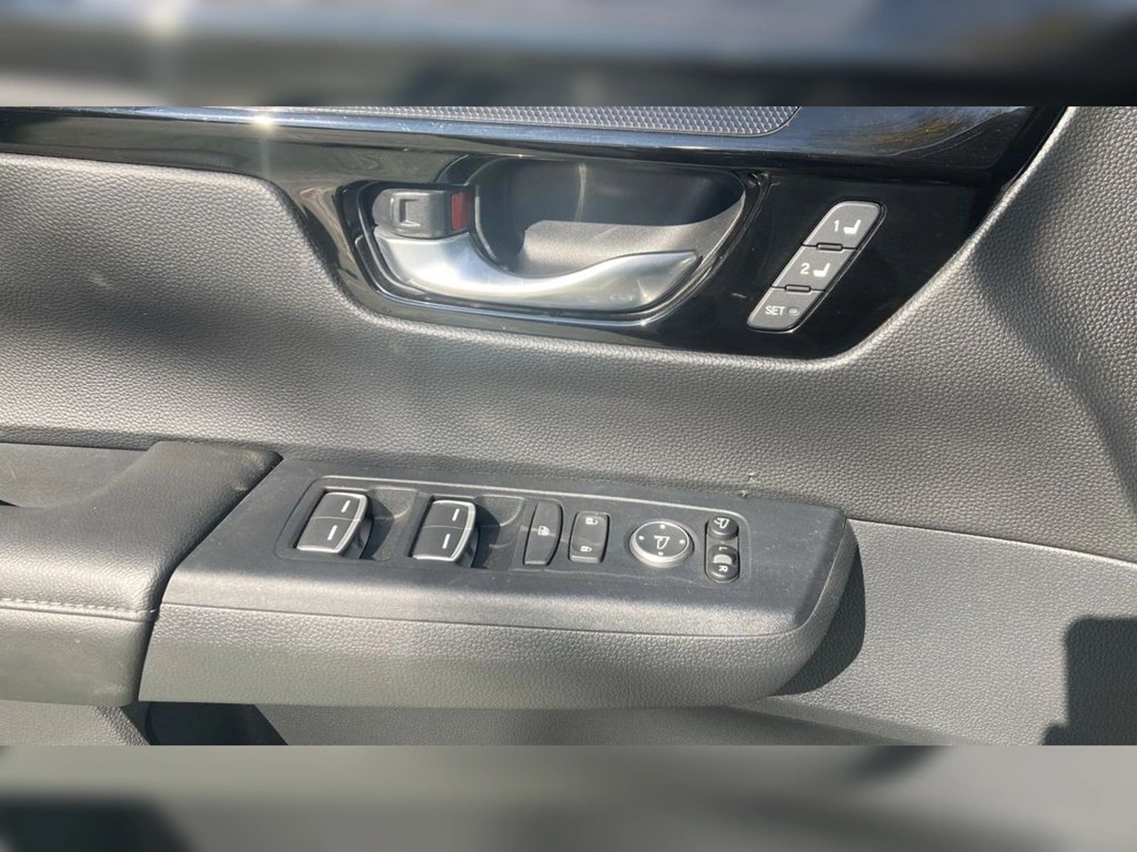 HONDA CR-V Touring 1.5 Turbo 4x4 CVT 2025 - Imagen 8 de 16