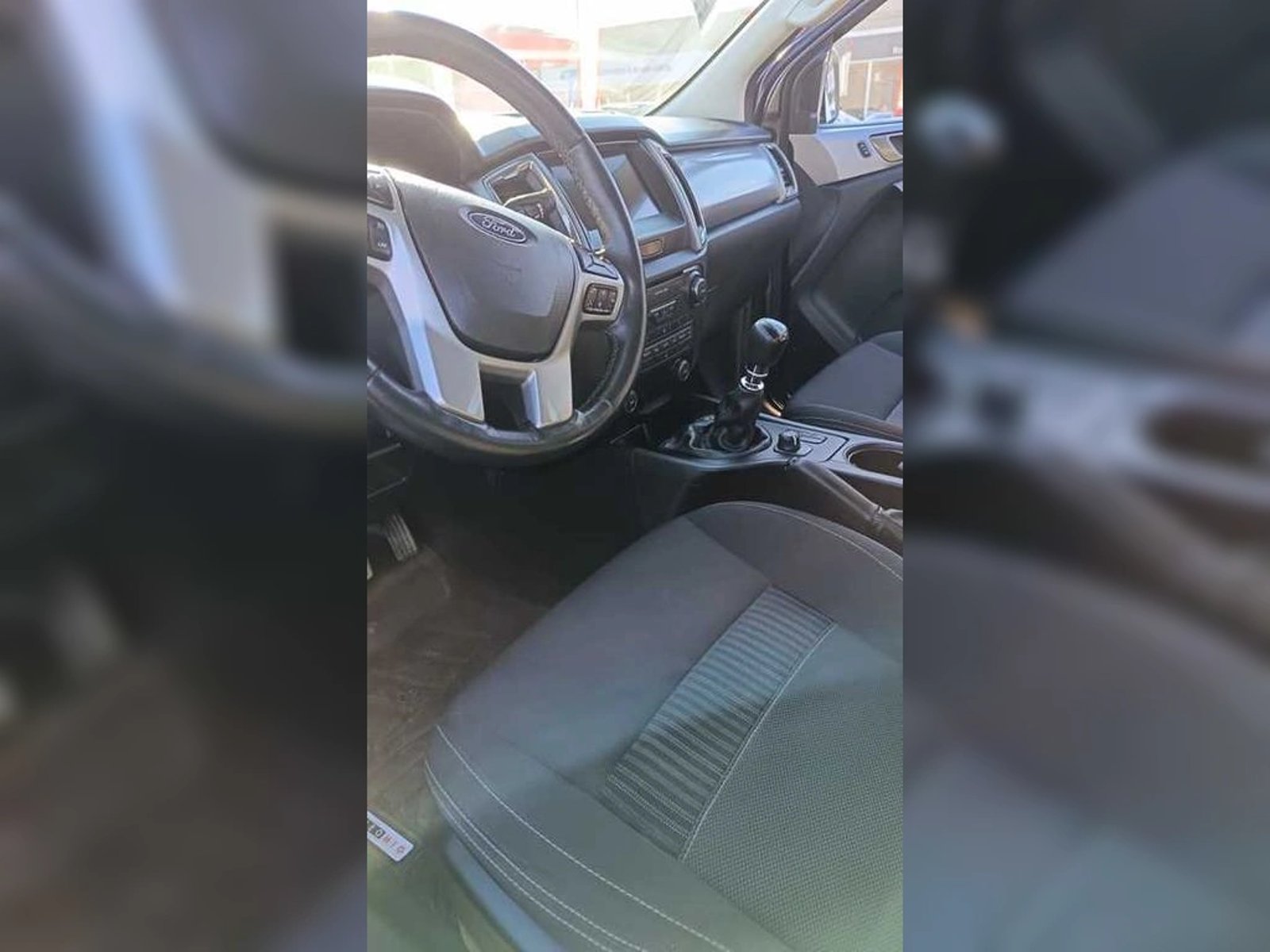 Ford RANGER XLT 4x4 3.2L 2022 - Foto 5 de 5