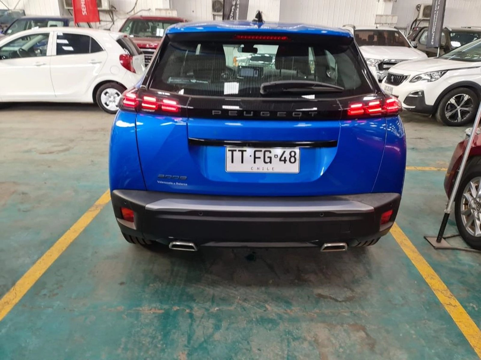 Peugeot 2008 MCA Active Puretech 130 2025 - Foto 5 de 14