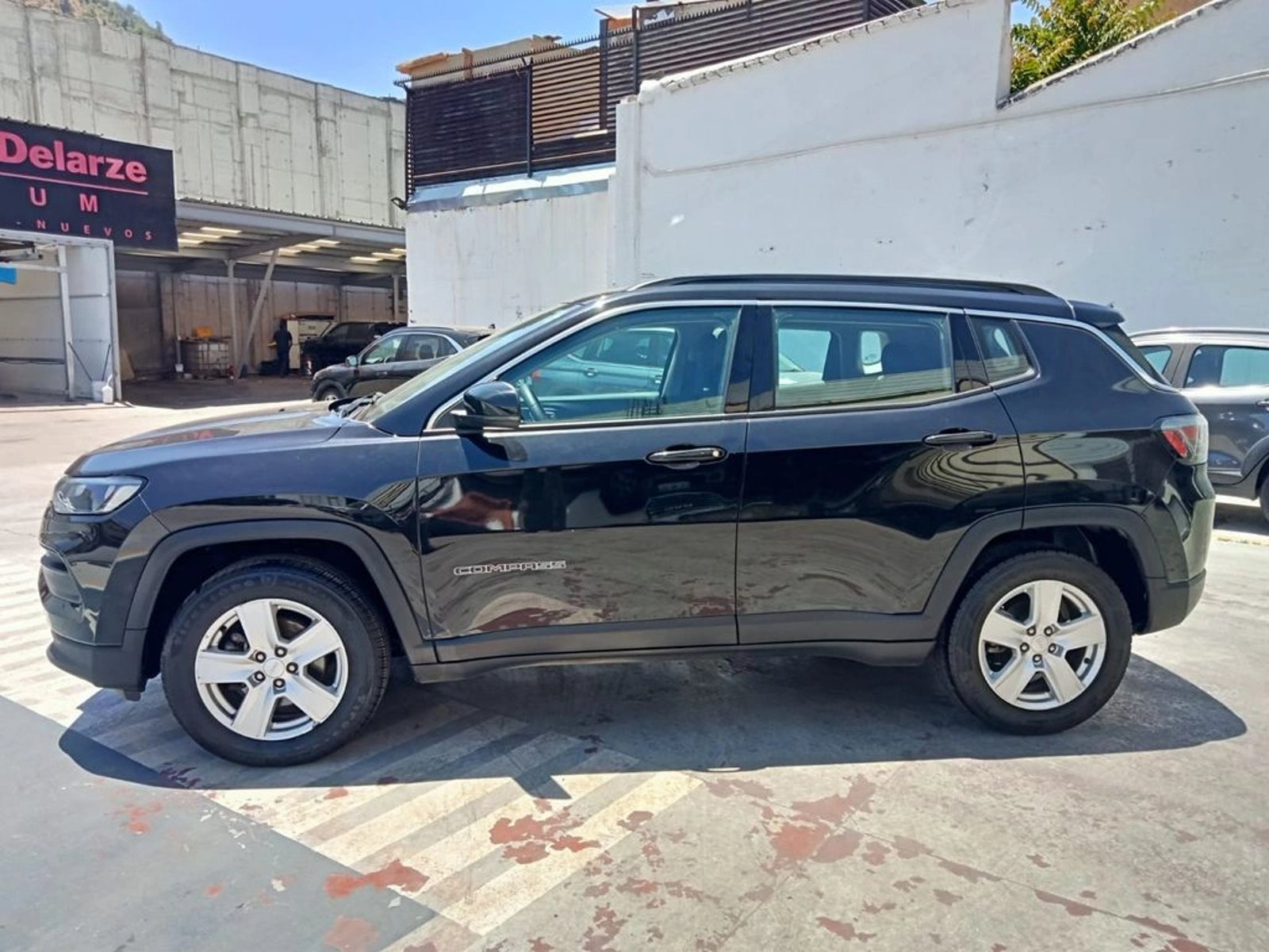 Jeep COMPASS SPORT 1.3 AT 4x2 2023 - Foto 5 de 15