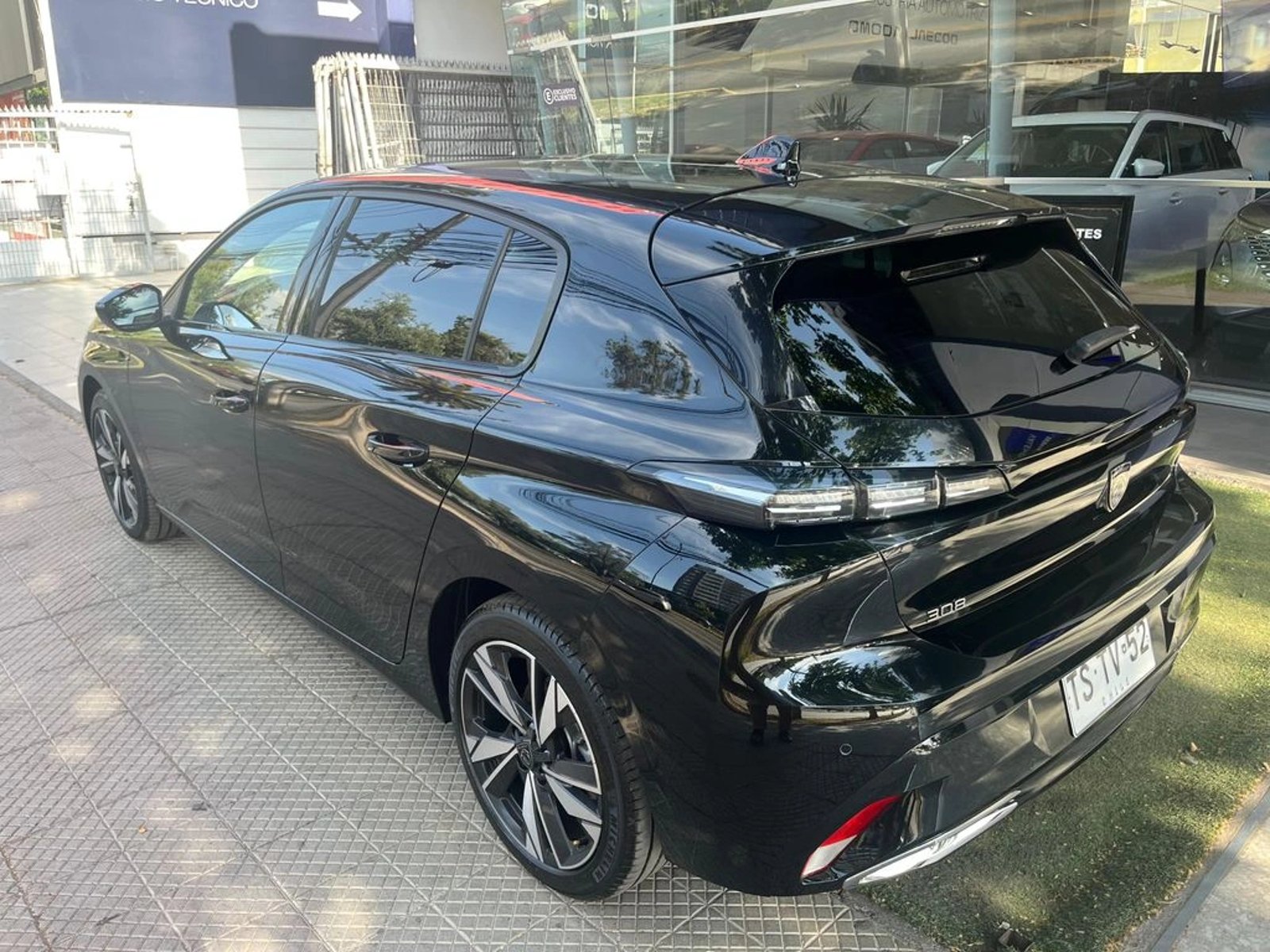 Peugeot 308 Allure Pack 2025 - Foto 4 de 15